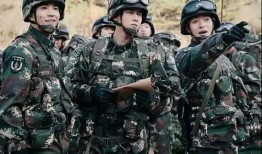 蓝焰突击吃瓜,吃瓜群众揭秘消防英雄的惊险日常