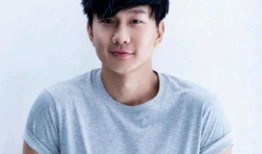 林俊杰吃瓜聊天,揭秘娱乐圈幕后故事