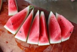 吃瓜群众周小姐