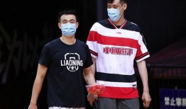 赵继伟吃瓜,揭秘篮球明星的休闲时光