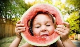 吃瓜鬼脚七,网络红人的崛起与影响力